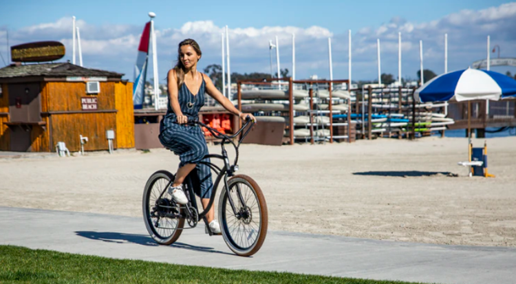 Flere hopper på de nye elcykler som et alternativ til bil og offentlig transport